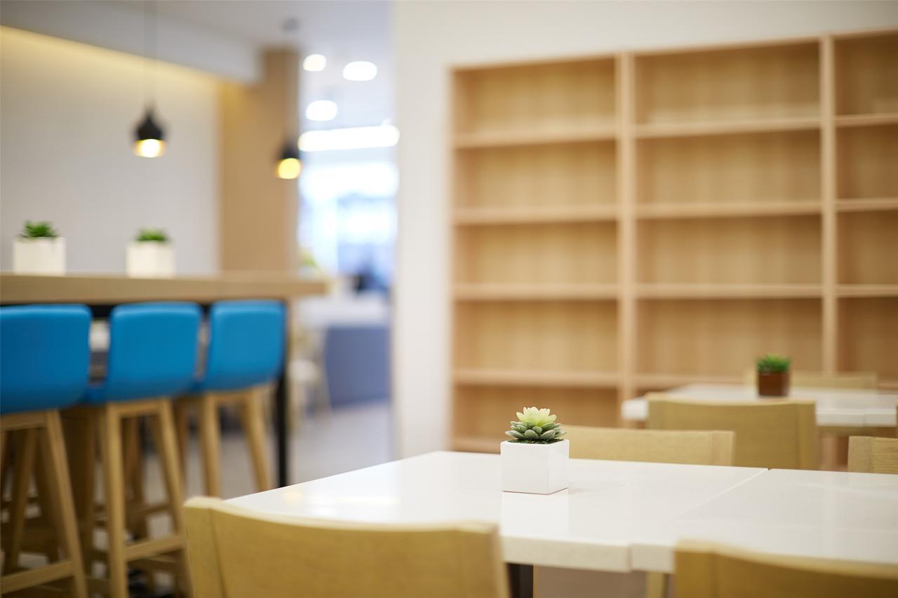 Hanting Express Jiande Xin'Anjiang New Branch Exteriör bild