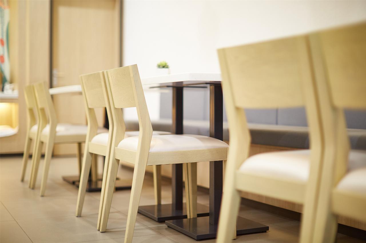 Hanting Express Jiande Xin'Anjiang New Branch Exteriör bild