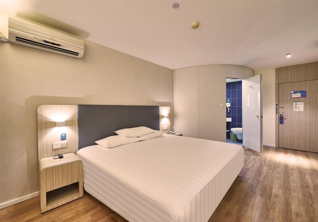 Hanting Express Jiande Xin'Anjiang New Branch Exteriör bild